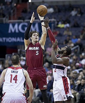 Image illustrative de l’article Luke Babbitt