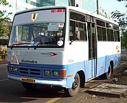 Mahindra Tourister -bussi.