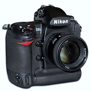 Nikon D35