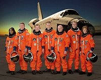 Posádka misie STS-121