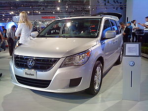 A Volkswagen Routan minivan at the 2008 SIAM.