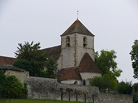 The church in Yèvre-la-Ville