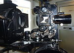 Vedení filmu ve stroji Ernemann IV, Stockholms Filmskola