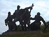 Частина ансамблю меморіального комплексу в с.Балико-Щучинка