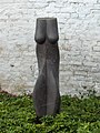 Paul Baeteman: Frau mit stilisierter Vulva, 2005
