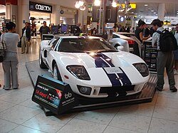 Ford GT white.jpg