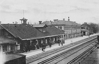 Stationshuset och hotellet, 1898.