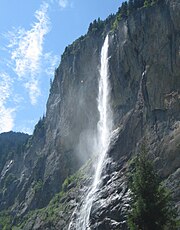 Lauterbrunnen - Staubbach waterfalls