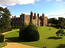 Zámek Melford Hall (Suffolk), rodové sídlo Parkerů