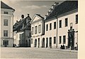 Berndt Erichi maja (paremal, Rüütli tn 18) ja Narva vaekoda (Rüütli 16).