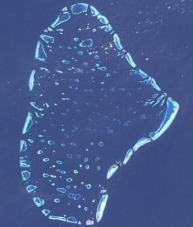 Image de Landsat 7 montrant Malé du Nord.