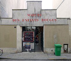 Marché, côté rue Charlot.