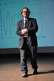Penrose at a conference Roger Penrose 9671.JPG