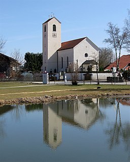 Kyrka i Straßlach.