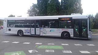 Heuliez GX 327 sur la ligne A à Rambouillet