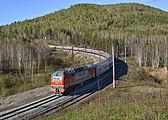 3. KW Die E-Lok EP2K-328 des staatlichen, russischen Eisenbahnunternehmens RŽD im Oblast Tscheljabinsk (2017).