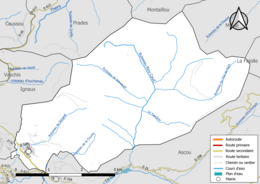 Carte en couleur présentant le réseau hydrographique de la commune