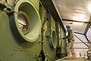 アメリカ軍の、とある基地の数千名の兵士の衣類を洗濯するための洗濯機（洗濯システム）