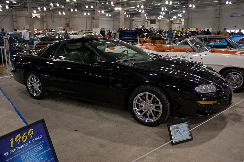 File:2002 Camaro SS.jpg