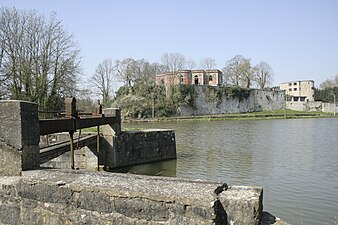 Ruïne van het kasteel.