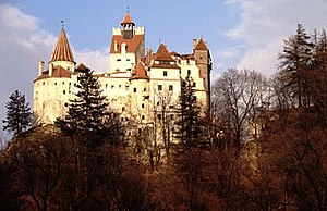 300px-Bran_Castle.jpg