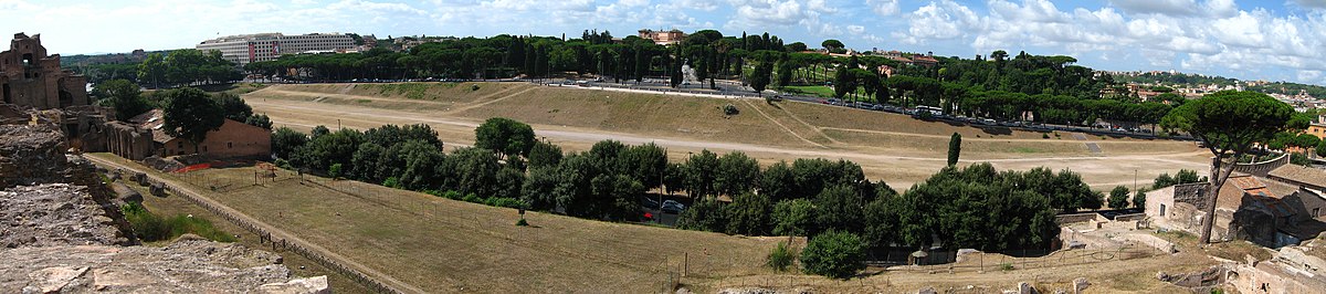 Circus Maximus z Palatinu (od severovýchodu)