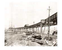 Culver Line structure being constructed in 1917 Culver Shuttle Structure.png