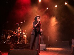 Akua Naru en concert au Festival Les Créatives le 24 novembre 2018
