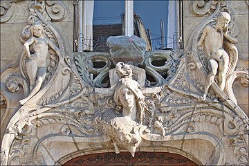 The ceramic Paris facades of architect Jules Lavirotte made lavish use of the whiplash lines