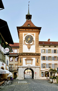 Tour horloge du XVe siècle à Morat.