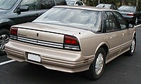Oldsmobile Cutlass Supreme Sedan (1992–1997)