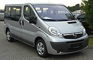 Opel Vivaro minibus „Tour“ (2006−2014)