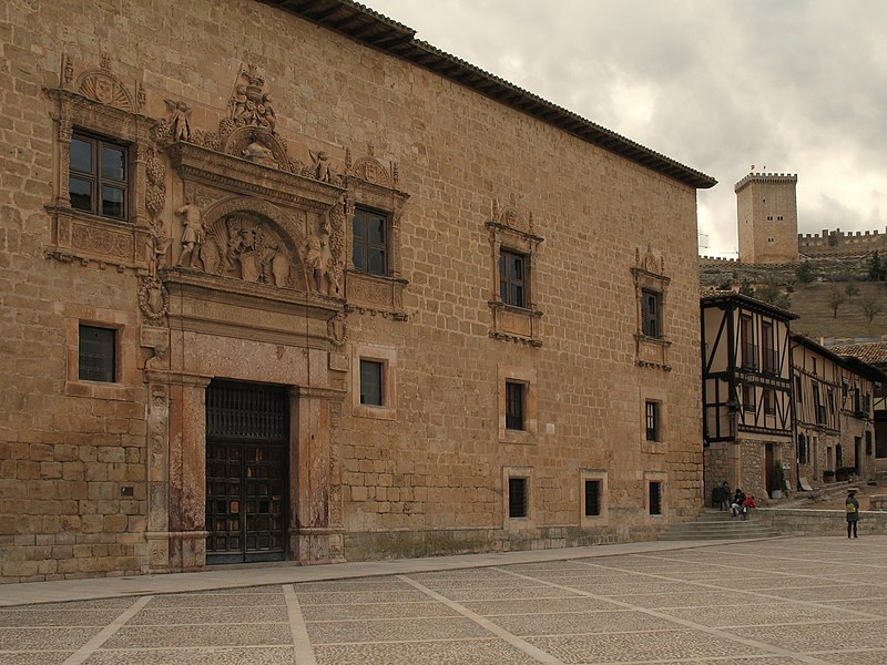Archivo: Palacio de Avellaneda.  Peñaranda de Duero .. jpg