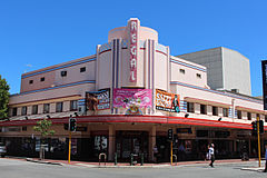 Regal Theatre, 2015 (cropped).jpg