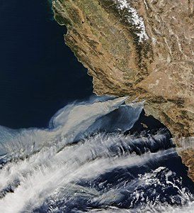 Спутниковый снимок Thomas Fire.jpg