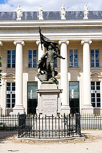 Monument au colonel de Villebois-Mareuil (1902), Nantes, place de la Bourse.