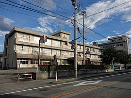 富山市立月岡小学校