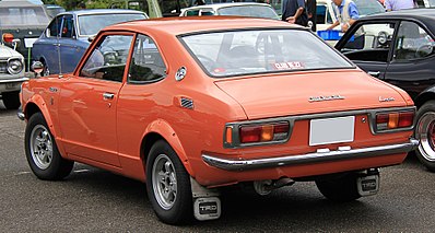 400px-1972_Toyota_Corolla_Levin_TE27_rear.jpg
