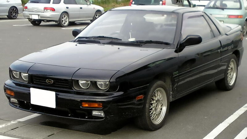 800px-1990-1993_Isuzu_Piazza_01.jpg