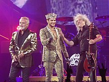 Tři hlavní členové skupiny. Zleva: Roger Taylor, Adam Lambert, Brian May