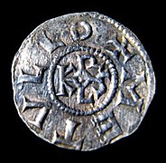 Denier avec monogramme de Charlemagne Karolus Rex et coin de Melle.