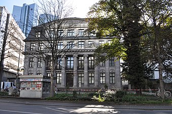 Berenberg's Frankfurt office in Bockenheimer Landstraße 25 in the Banking District