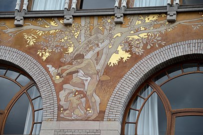 Detail of the sgraffito decoration
