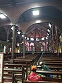 Intérieur de la basilique de Castries.