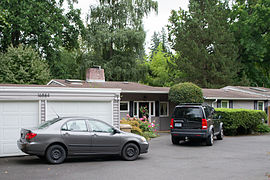 John and Elizabeth Bates House