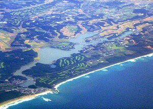 大聖寺川河口と北潟湖空撮