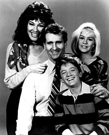 The cast of Married... with Children in 1987. From left to right: Katey Sagal, Ed O'Neill, David Faustino and Christina Applegate. Married With Children Bundy Family 1987.jpg