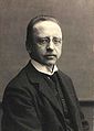 Sønnen Otto Benzon (1856–1927) ble apoteker og forfatter