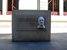 Monument in honour of Uxío Novoneyra in Lugo's Main Square