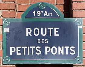 Voir la plaque.